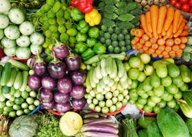 Colorful assortment of fresh vegetables at a farmers market, perfect for culinary inspiration.